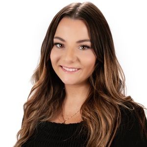 Meet your Posher, Shelby